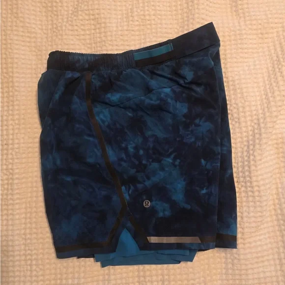 Lululemon Athletica Men’s Lined Surge Short 6” - Picture 3 of 4